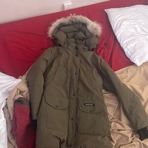 Candada goose woman’s coat